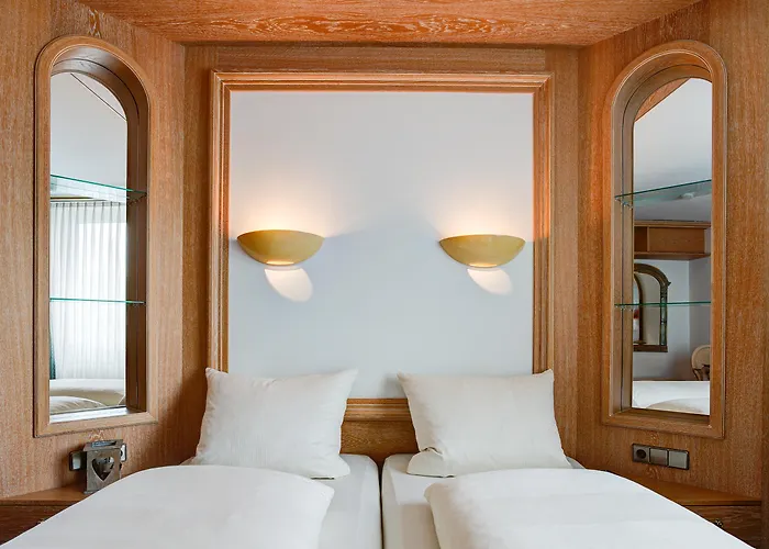 Centro Stern Hotell 3*