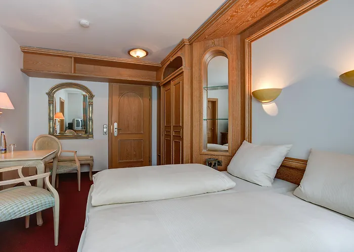 Ξενοδοχείο Centro Stern 3*