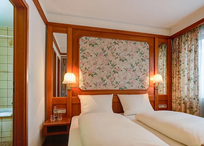 Centro Stern Hotell 3*