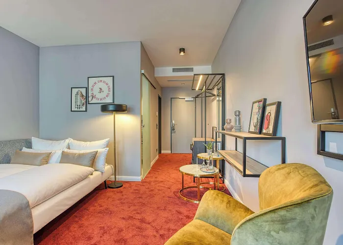 Centro Stern Hotell 3*